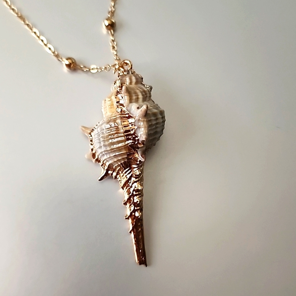 SHELL 14K Gold Plated NECKLACE